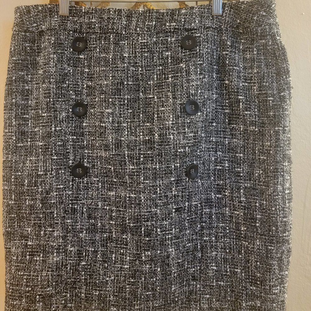 Bar III Button Pencil Skirt Twead Sz 14 NWT